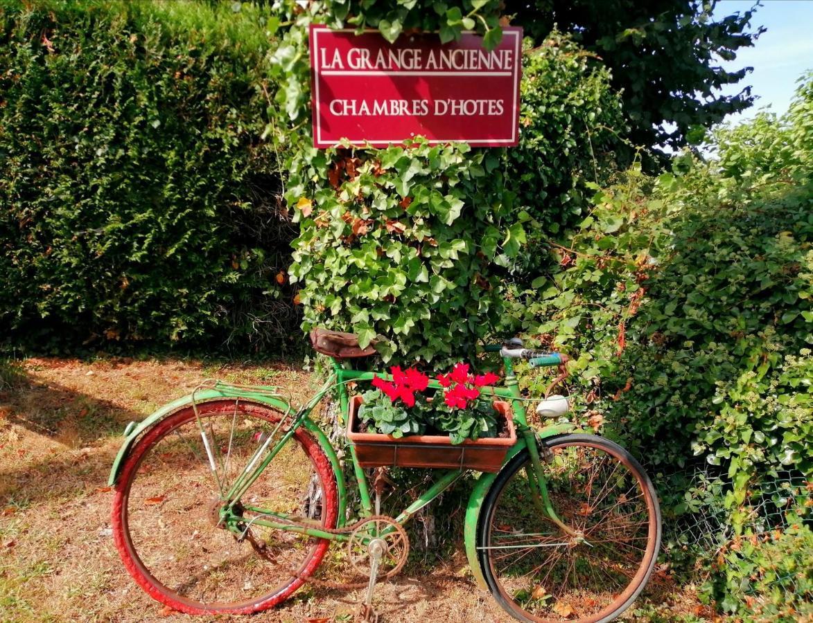 La Grange Ancienne Bed & Breakfast Montrollet Екстериор снимка